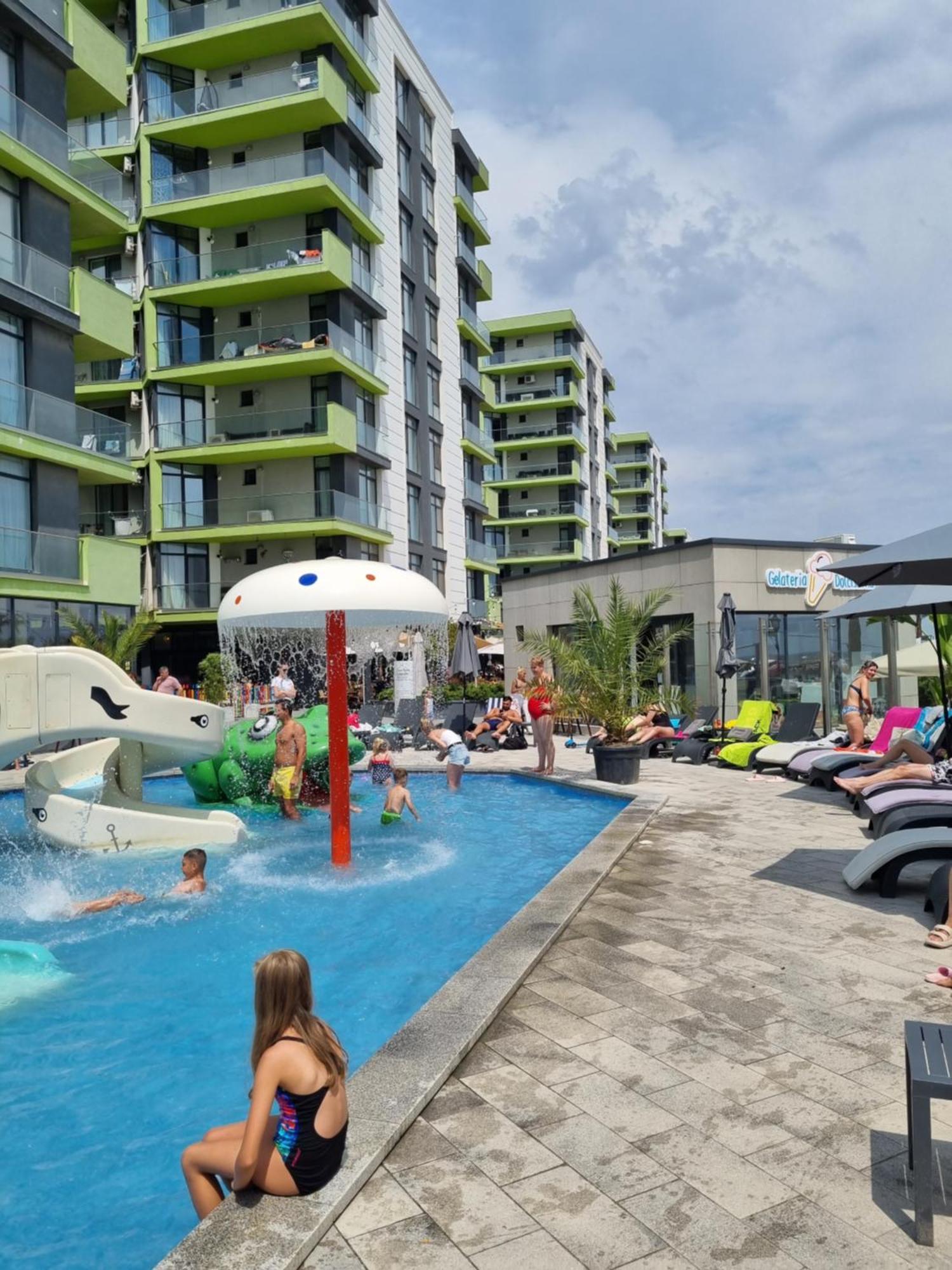 Relax Inn Apartment Năvodari Exteriér fotografie